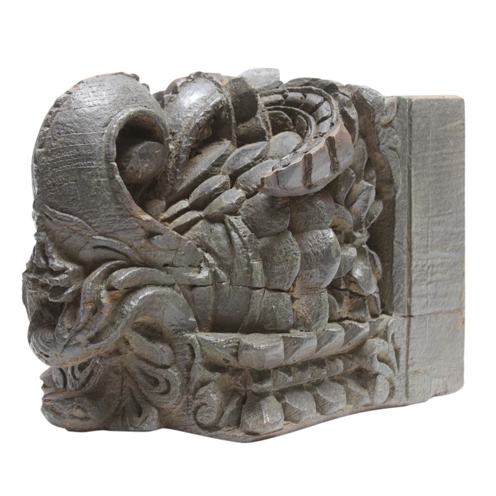 Antique Flourishing Corbel