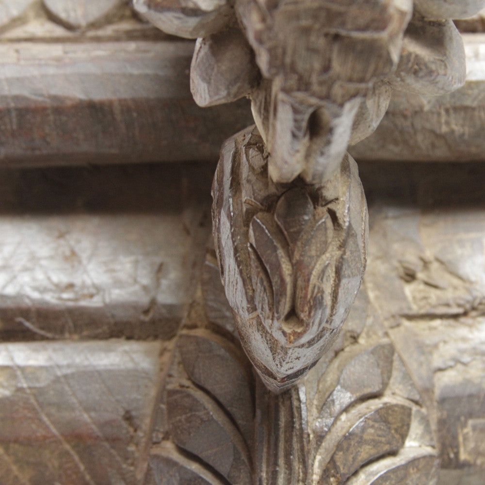 Antique Peacock Corbel