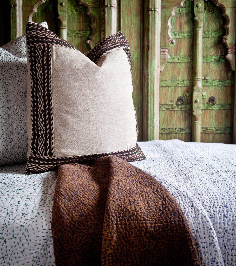 Green Stitched Filanan Gudari Bed Cover