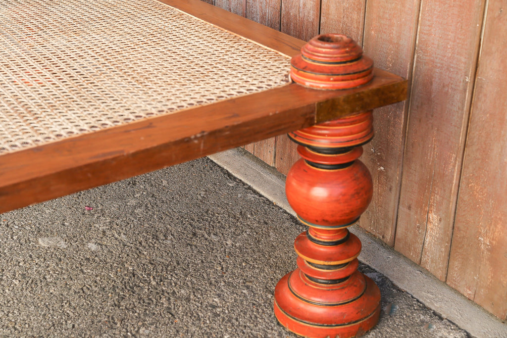 Anglo-Indian Baluster Carved Leg Table