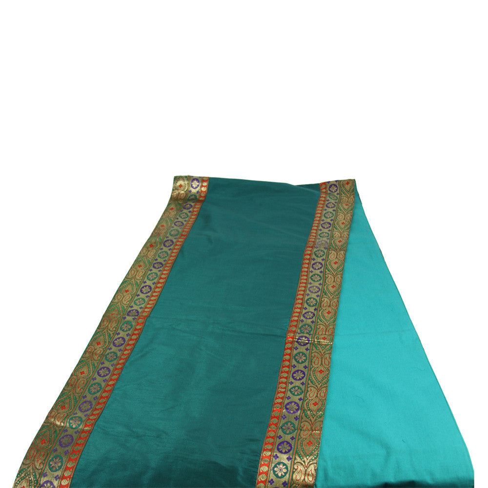 Golden Vintage Bordered Verde Heritage Silk Runner