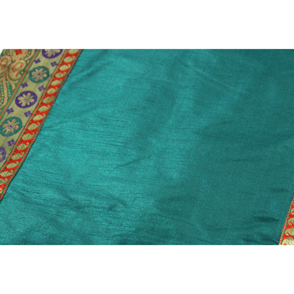 Golden Vintage Bordered Verde Heritage Silk Runner