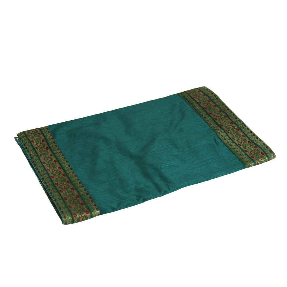 Floral Paisley Bordered Verde Heritage Silk Runner