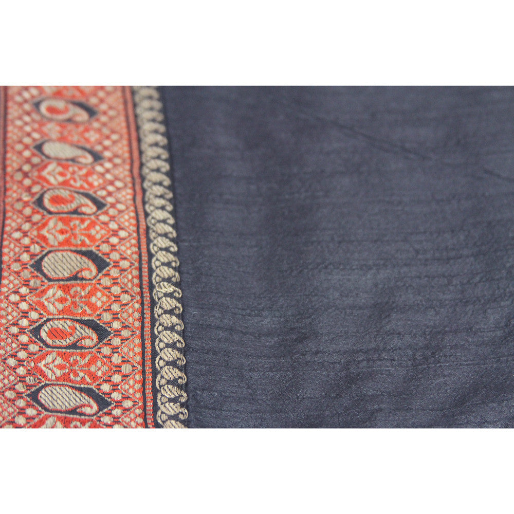 Paisley Bordered Ebony Heritage Silk Runner