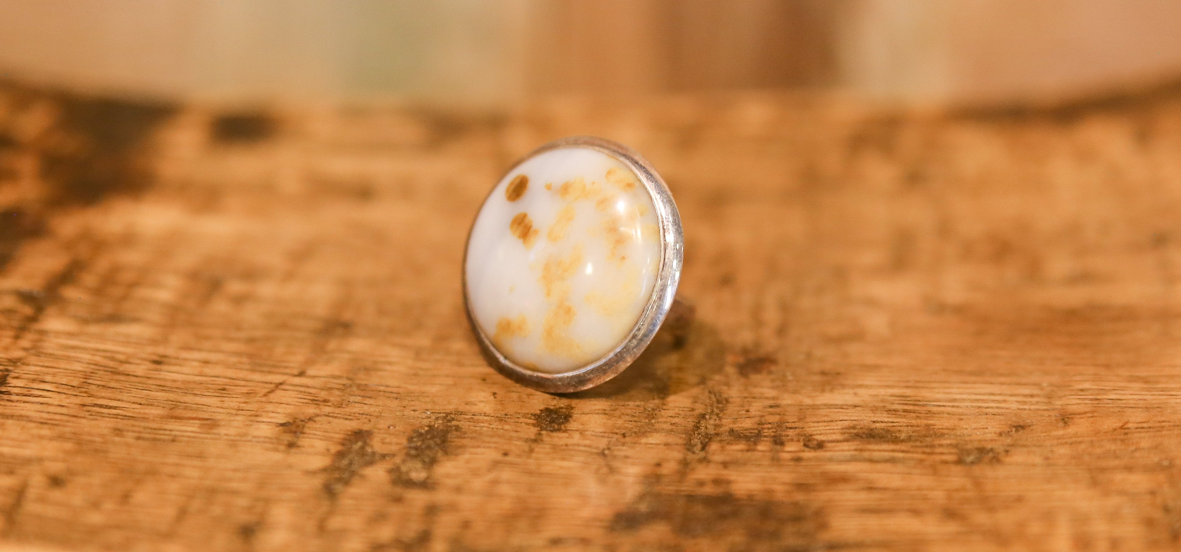 Enchanting White Agate Stone Ring