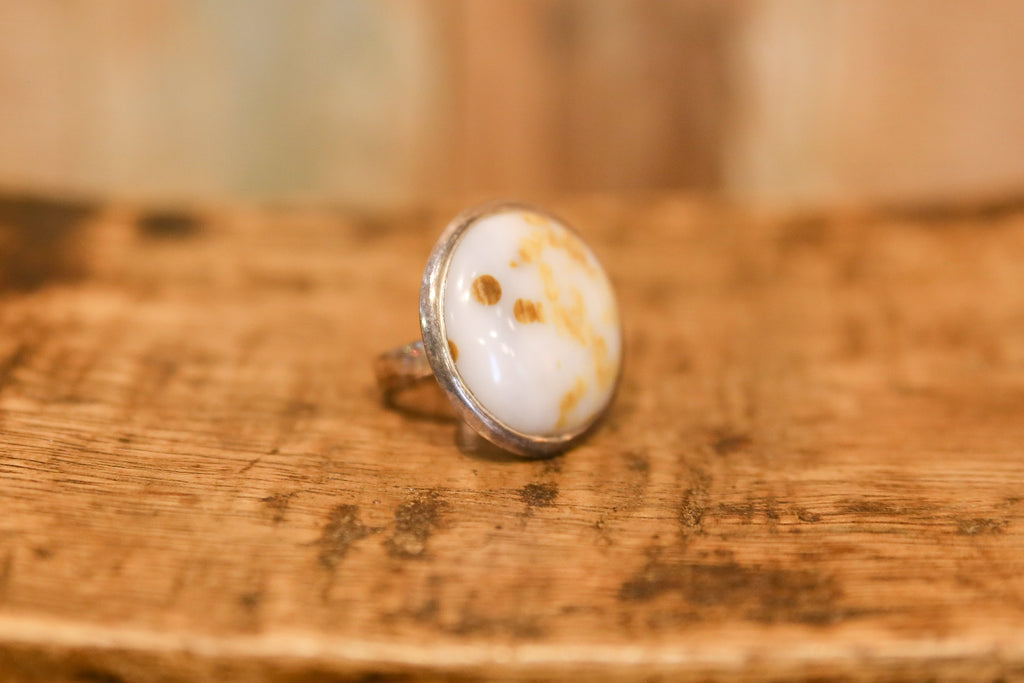 Enchanting White Agate Stone Ring