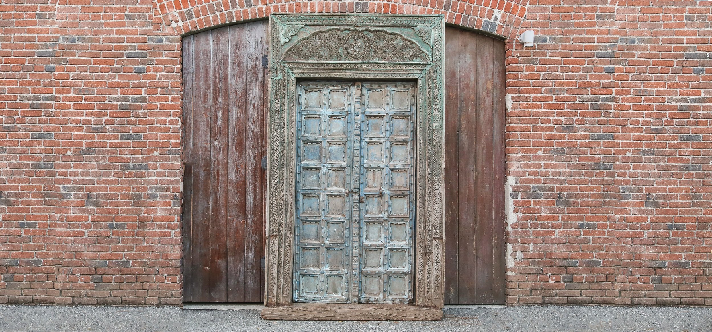 Grand Krishna Azul Indian Door