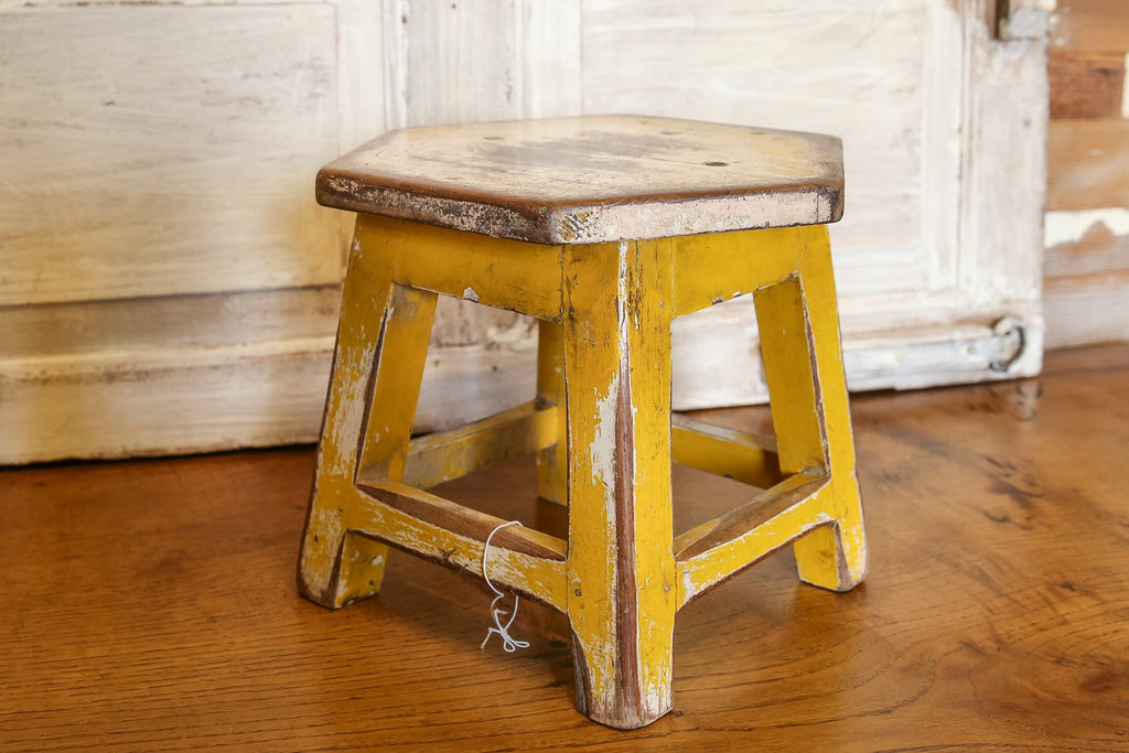 Amarillo Petite Stool