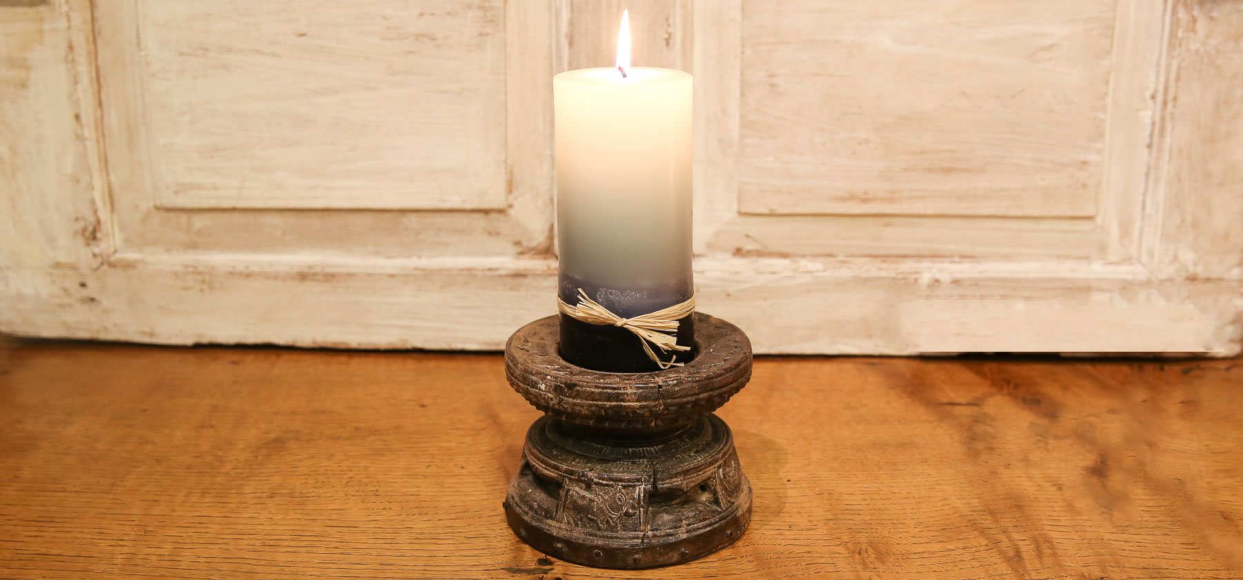 Bijani Candle Stand
