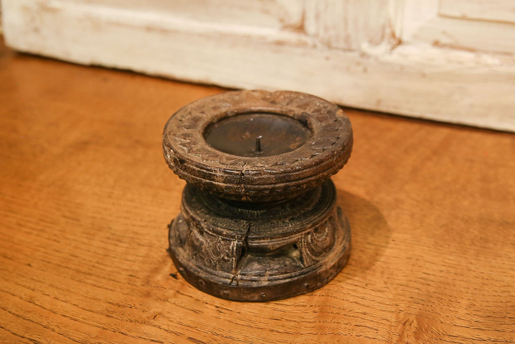 Bijani Candle Stand