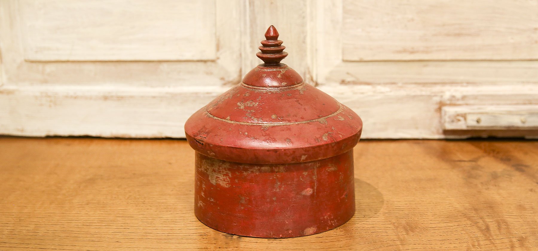 Oversized Red Tikka Box