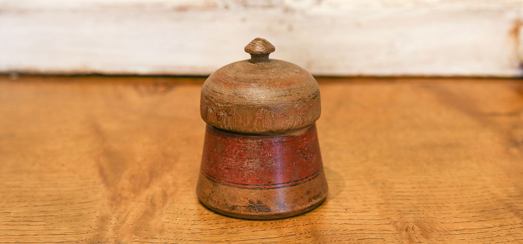 Antique Red Tikka Box