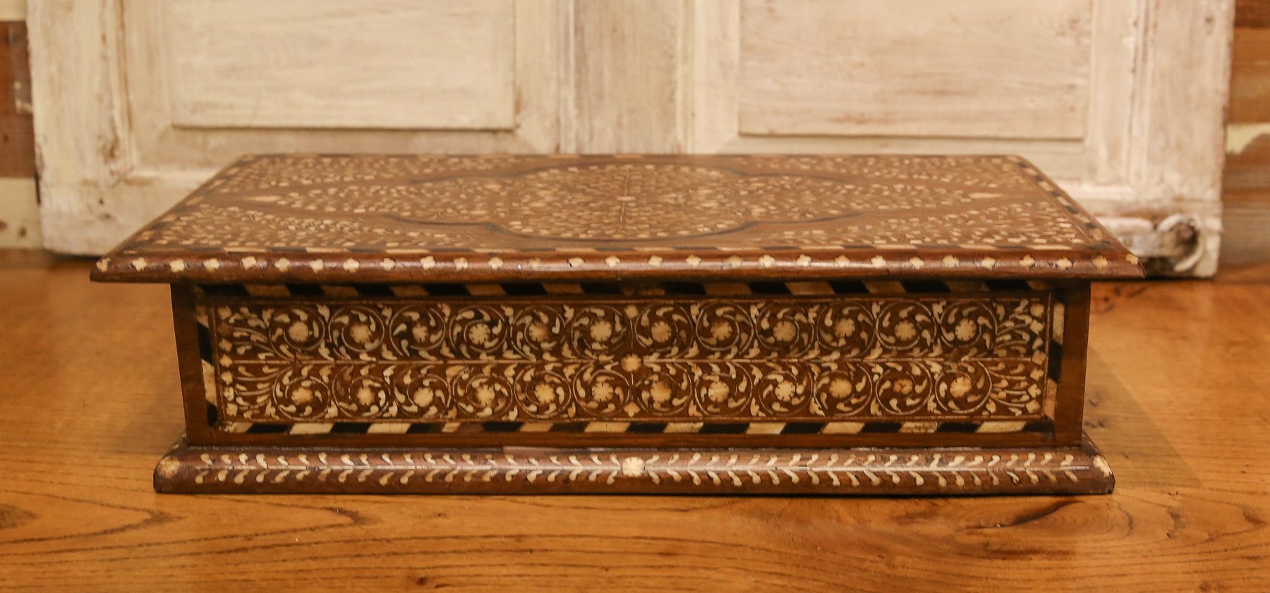 Bone Inlay Peti Box
