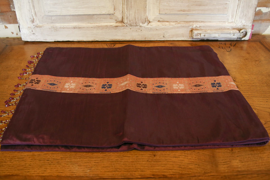 Peach Border Plum Beaded Heritage Silk Runner