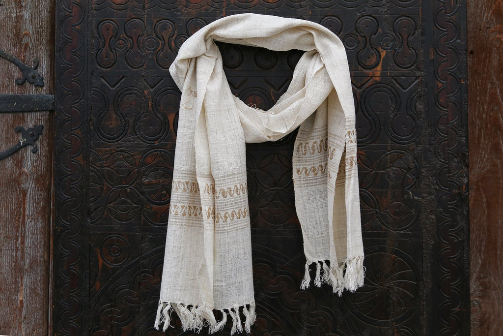 Taanvi Hand Spun Scarf