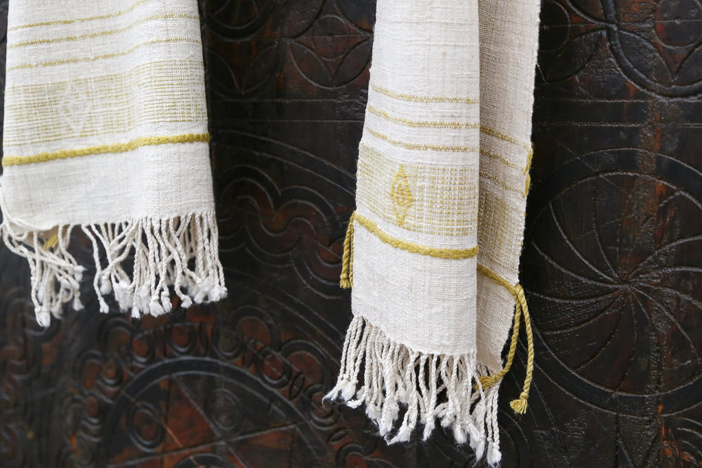 Mariya Hand Spun Scarf