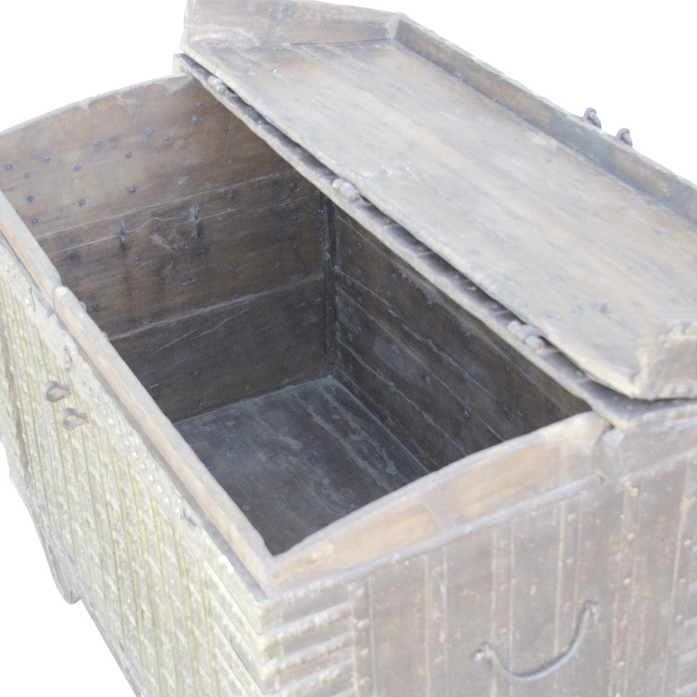 Impresive Kota & Brass Iron Trunk