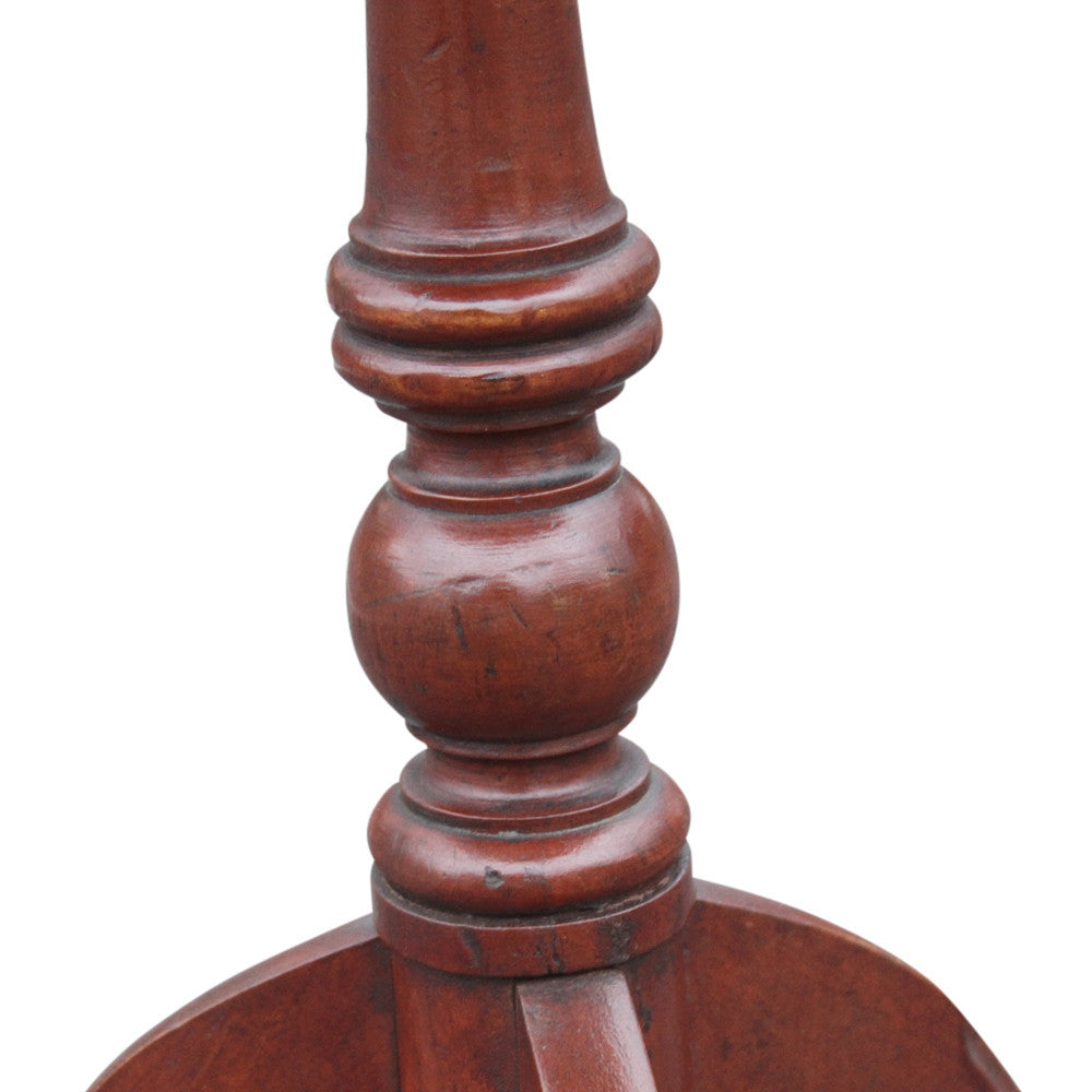 Early 20th Century Country Tilt Top Table