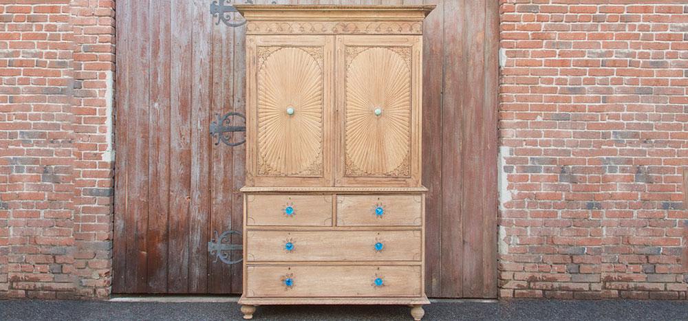 Circa 1850 Anglo Indian Sunburst Tall Linen Press
