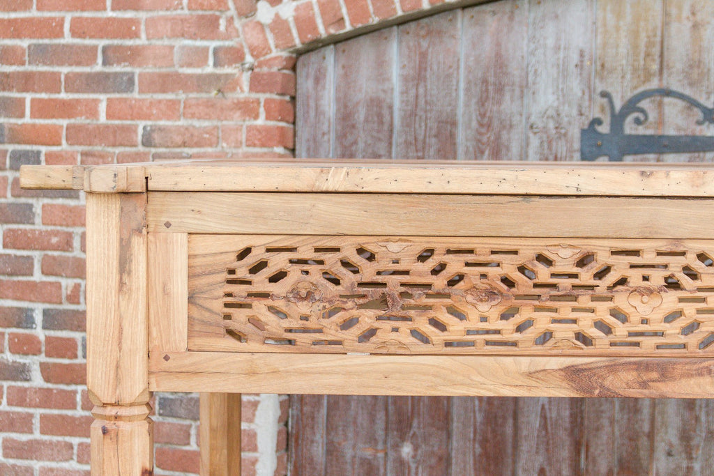Gracefully Carved Andalus Canopy Daybed