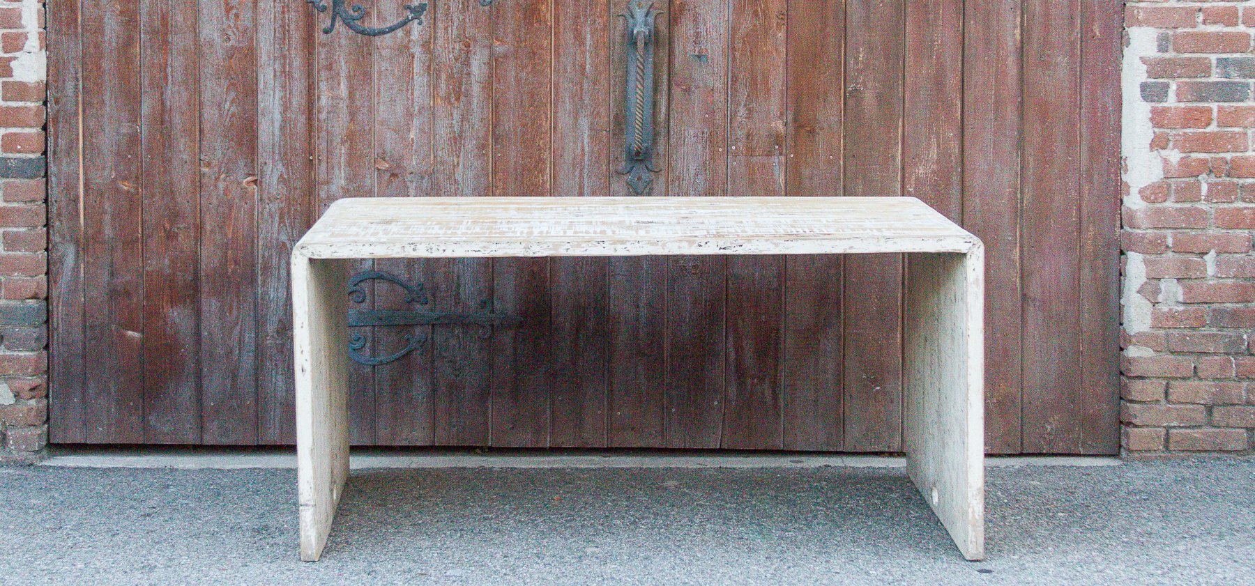 Farmhouse Rustic Whitewash Table
