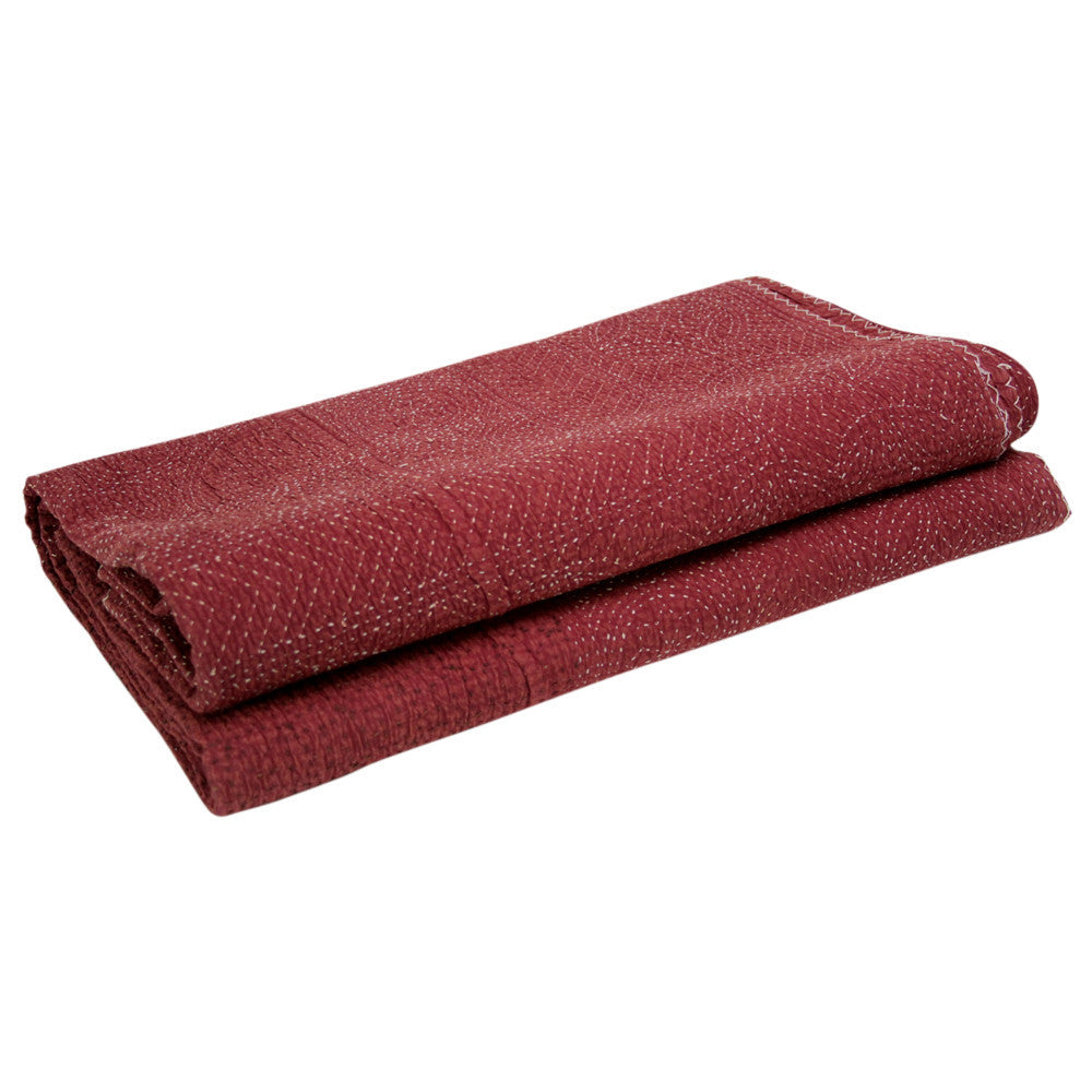 Raspberry Filanan Gudari Bed Cover