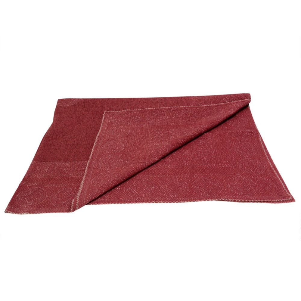 Raspberry Filanan Gudari Bed Cover