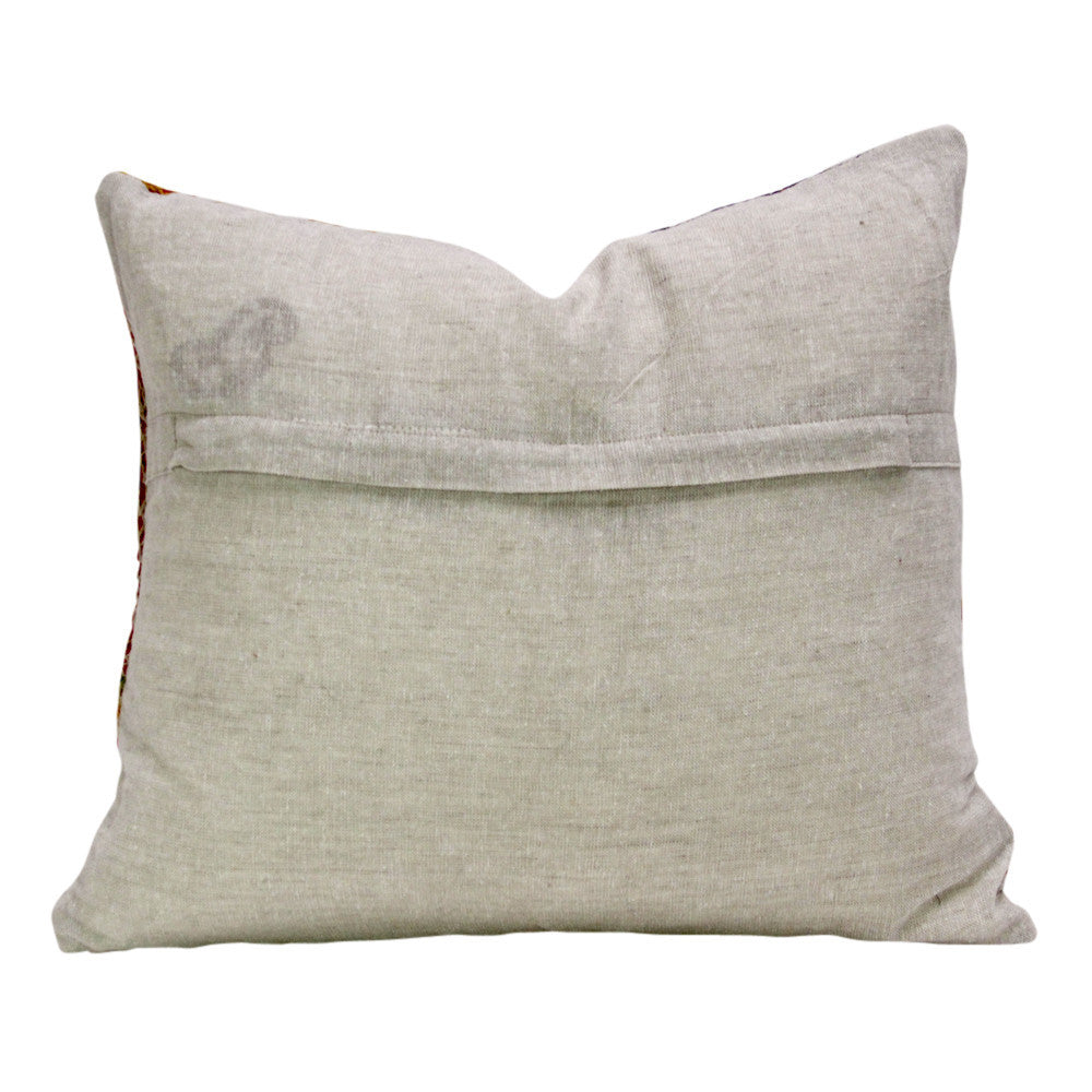 Hena Saami Quilt Pillow
