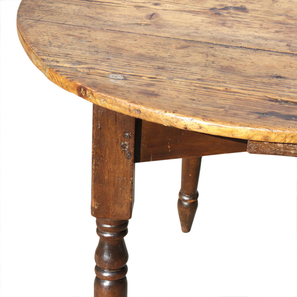 Early 19th Century Cricket Table