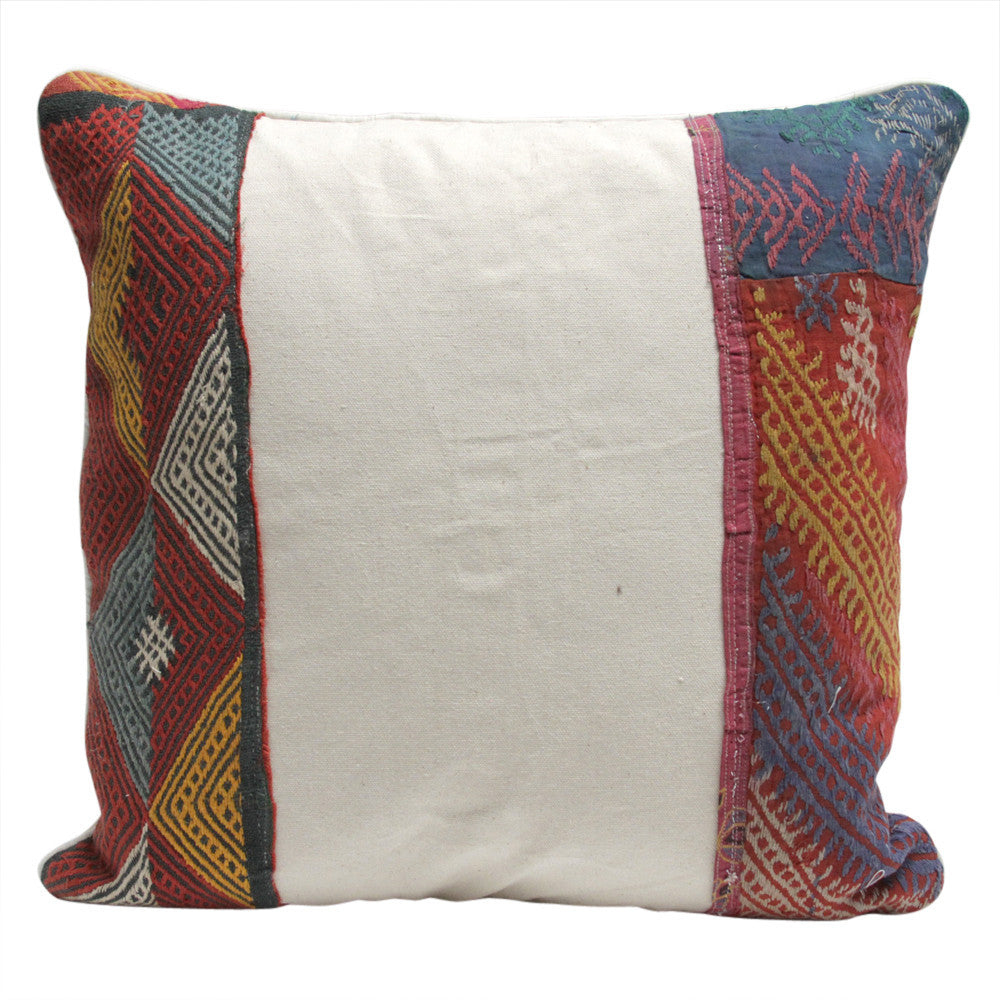 Caelum Tribal Lace Pillow