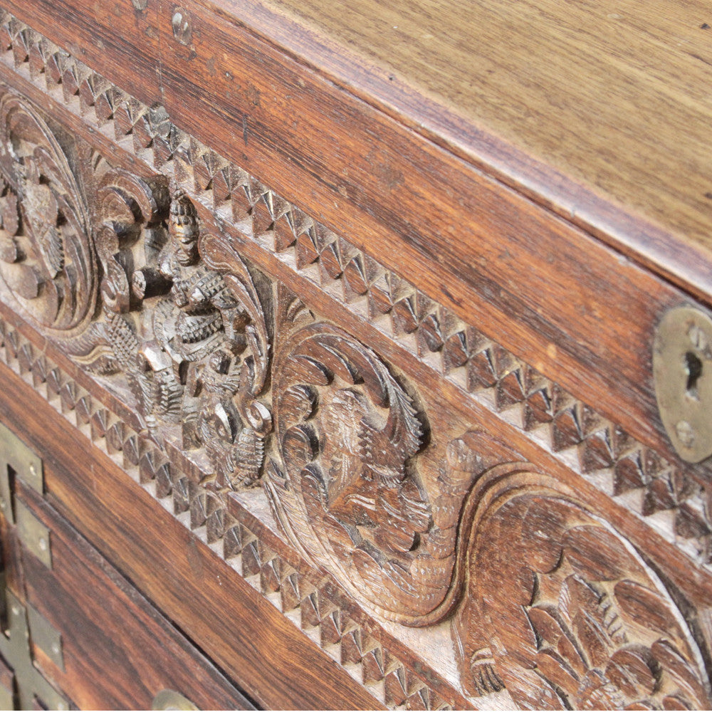 Rare British Colonial Campaign Dresser