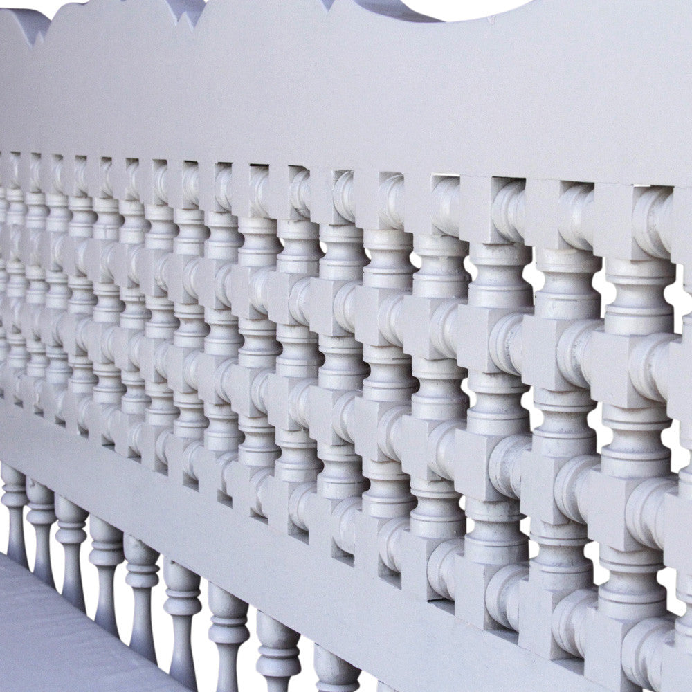 White Mousharabi Daybed