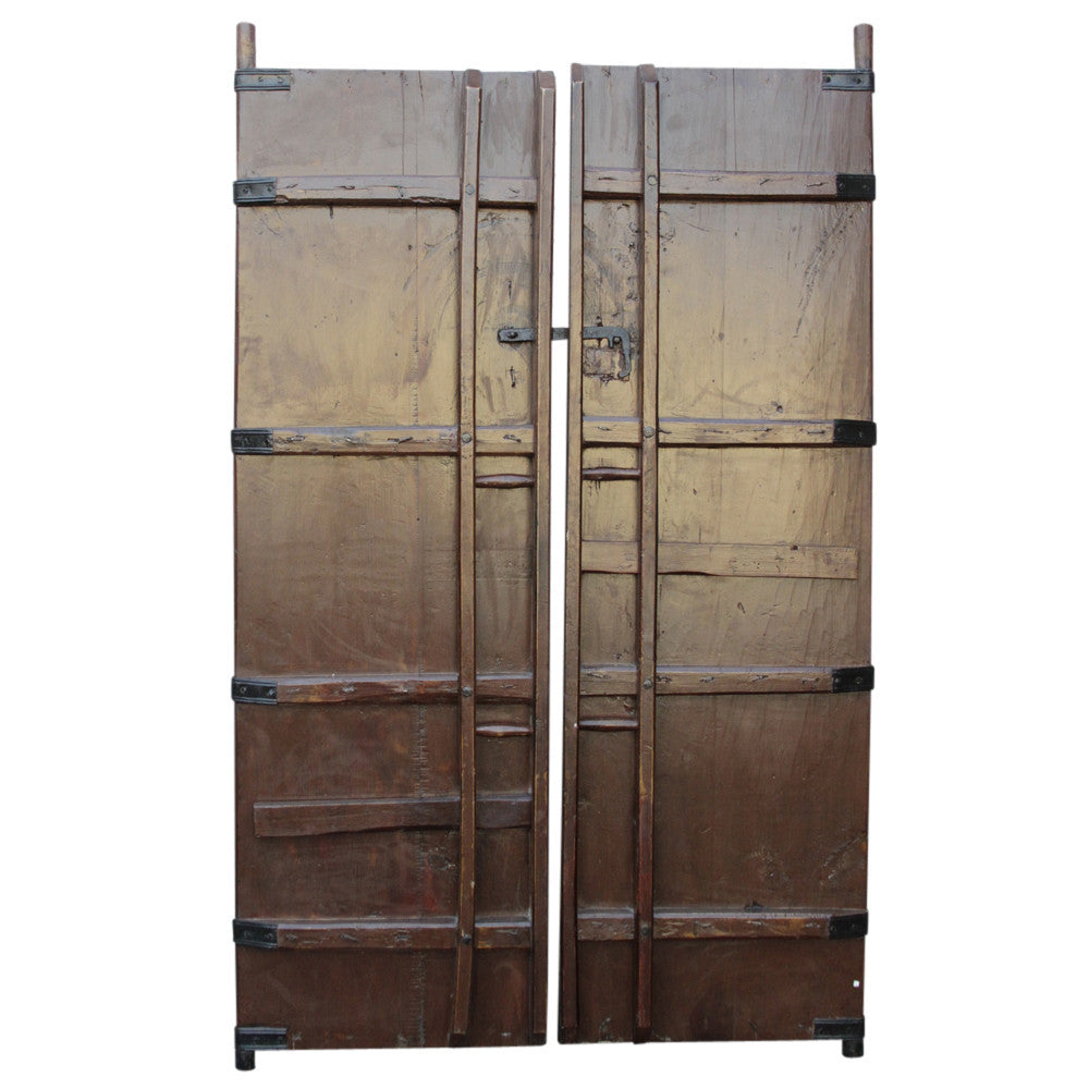 Red Lacquer Chinese Gate Doors