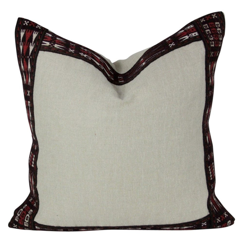 Arrow Vintage Tribal Border Linen Pillow