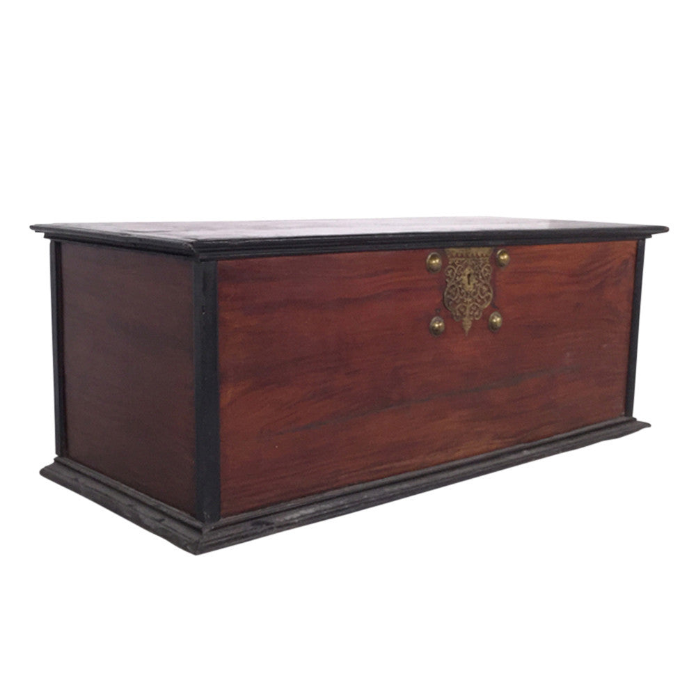 Dutch Colonial Chest / Side View